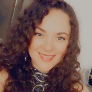 Meet your Posher, Sydney